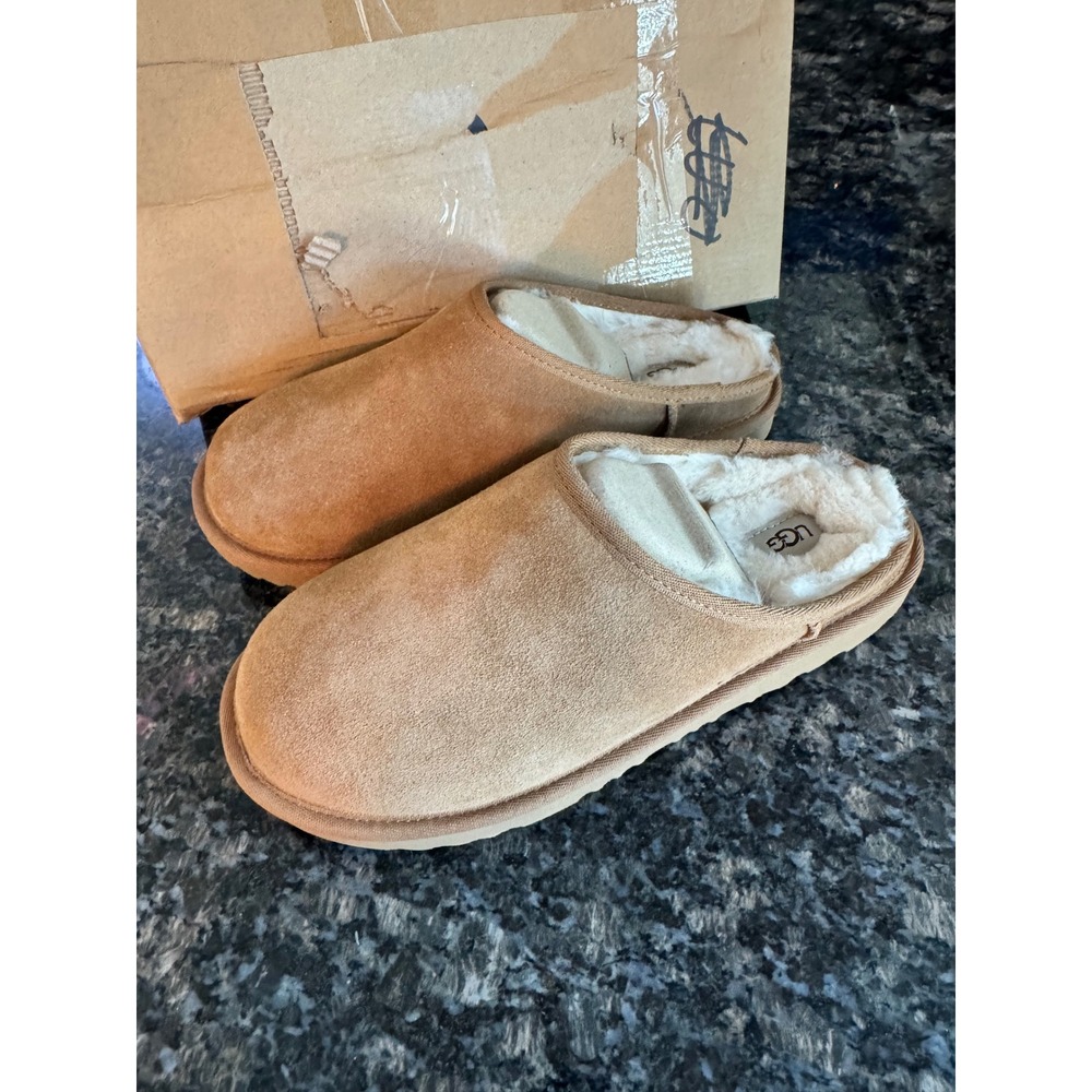 UGG Kids Classic Slip-On Chestnut Suede Slippers 1161030K Size‎ 5 Kids 7 Women
